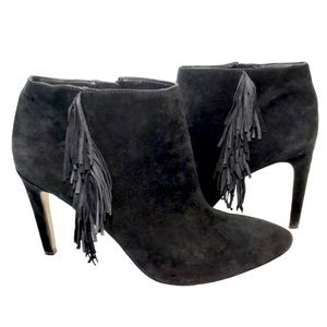 Ann Taylor black suede fringed inside zip stiletto heel ankle booties Sz8.5